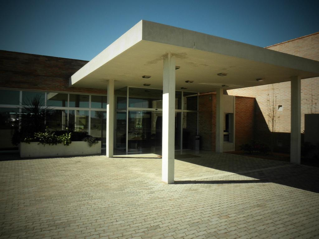 Hotel Juana De Ibarbourou Melo Exterior foto